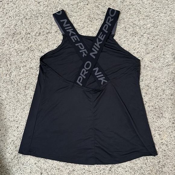 Nike Dri-Fit Crisscross Tank - Picture 5 of 5